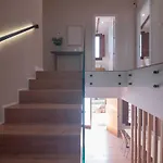 Md Barraques De Lluna فالنسيا