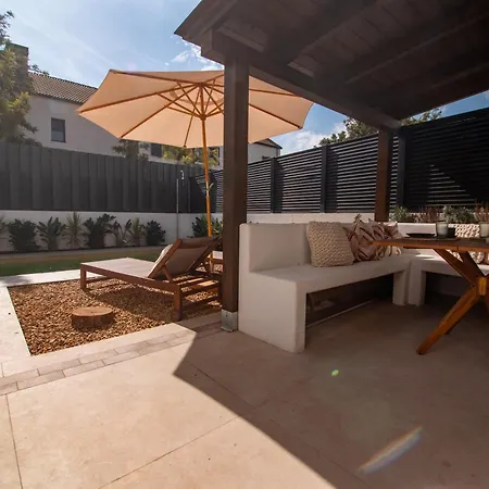 فيلة Md Barraques De Lluna