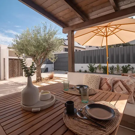 فيلة Md Barraques De Lluna *