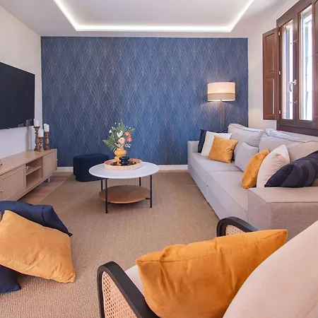 Md Barraques De Lluna فالنسيا