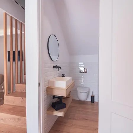 فيلة Md Barraques De Lluna